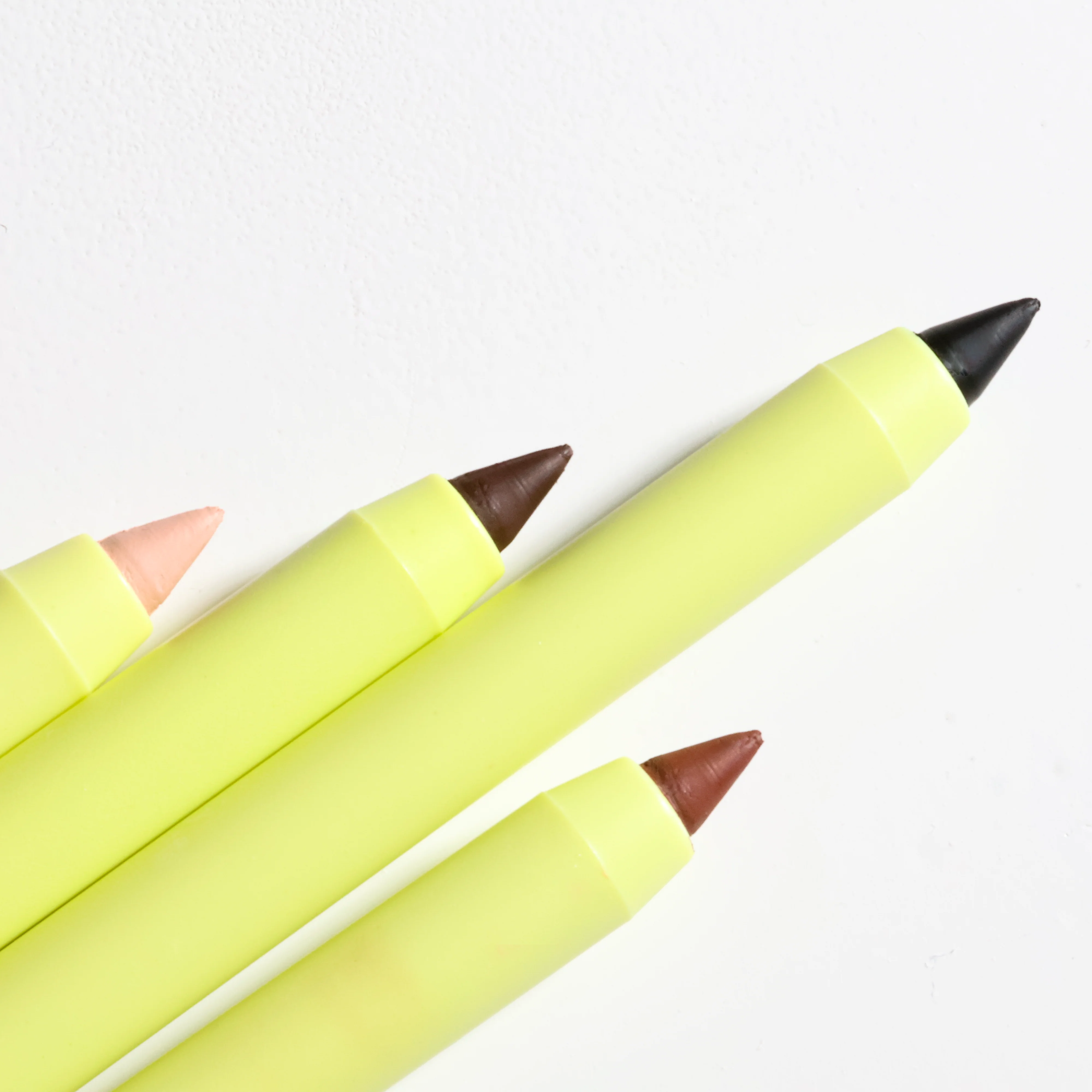 All Smudge No Budge Eye Liner Pencil - Image 7