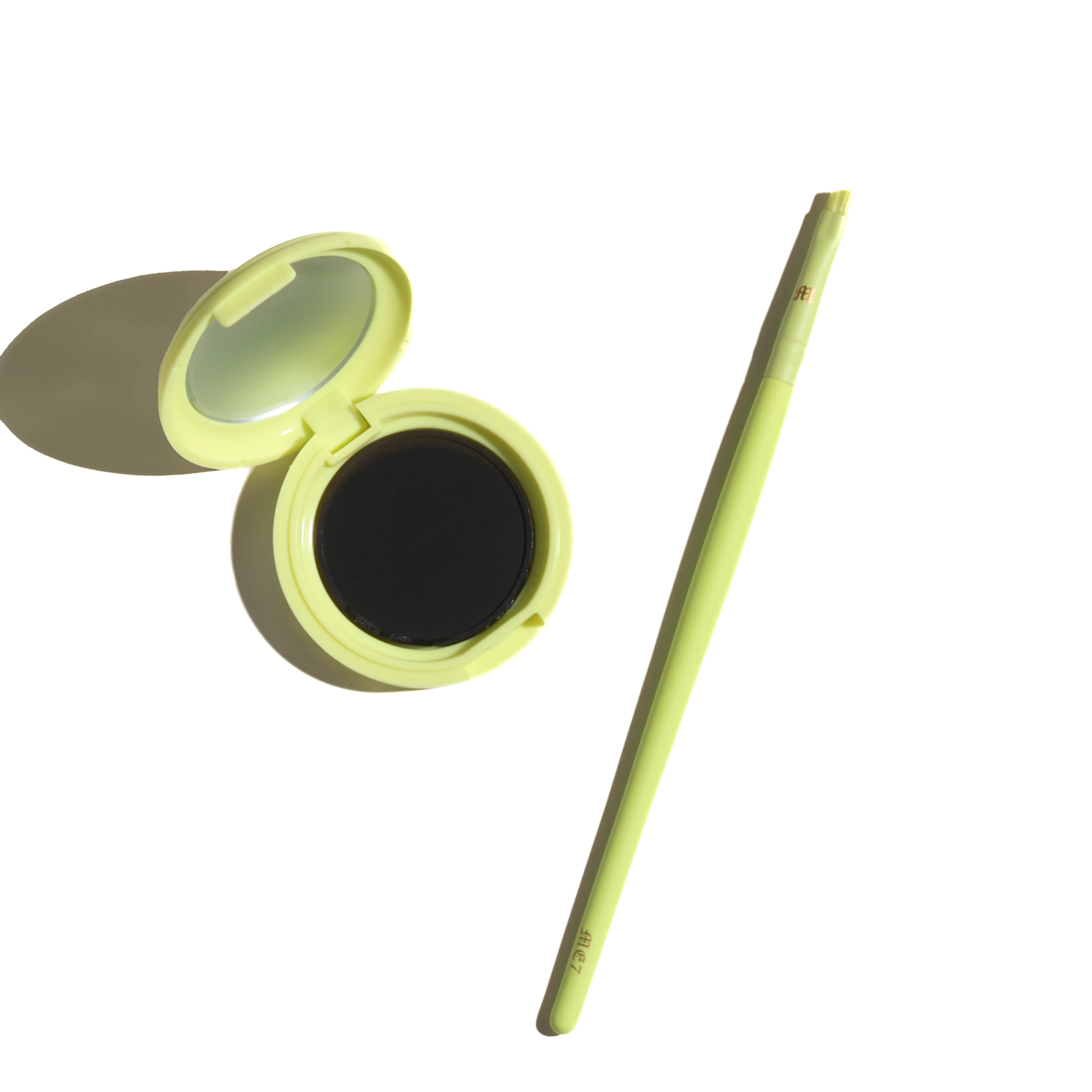 Cake Eyeliner - Image 3